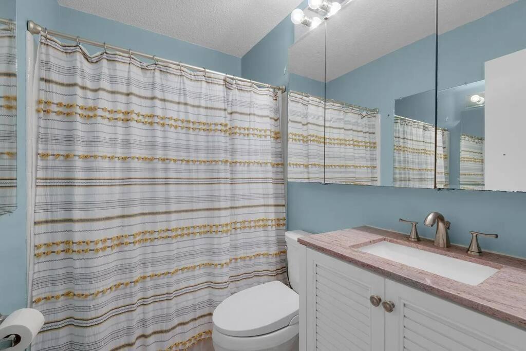 Quiet Relaxing Home - Close To Downtown & Beach 4Br-2Bt Пенсакола Екстериор снимка